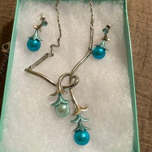 Necklace with matching earrings